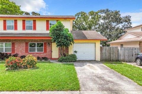 Appartement à louer à Largo, Floride: 3 chambres, 156.91 m2 № 1365008 - photo 1