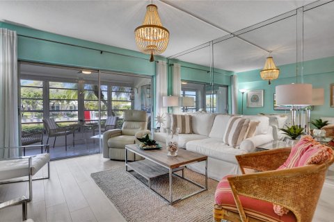 Condominio en venta en Lauderdale-by-the-Sea, Florida, 2 dormitorios, 79.9 m2 № 1133072 - foto 27