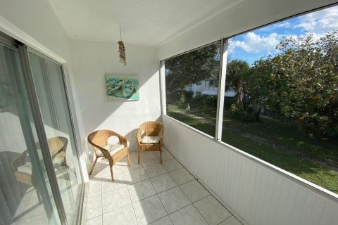 Copropriété à vendre à Pompano Beach, Floride: 2 chambres, 65.5 m2 № 952366 - photo 2