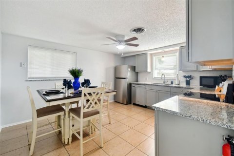 Apartment in Venice, Florida 2 bedrooms, 95.13 sq.m. № 1386332 - photo 22