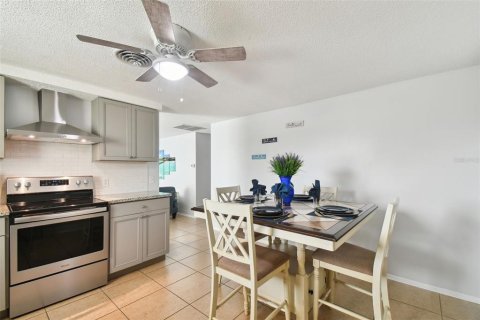 Appartement à louer à Venice, Floride: 2 chambres, 95.13 m2 № 1386332 - photo 23