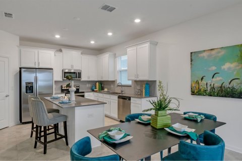 Villa ou maison à vendre à Groveland, Floride: 4 chambres, 172 m2 № 67025 - photo 4