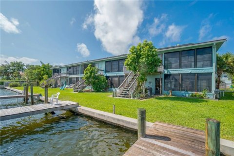 Condo in Englewood, Florida, 1 bedroom  № 213510 - photo 28