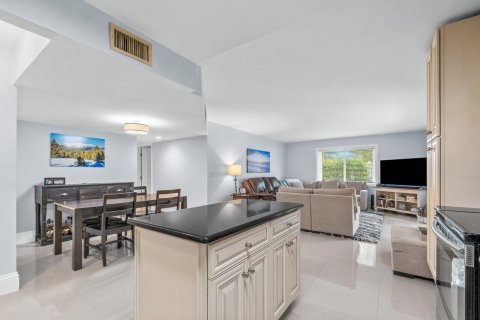 Copropriété à vendre à Deerfield Beach, Floride: 3 chambres, 117.52 m2 № 810829 - photo 29