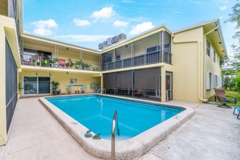 Copropriété à vendre à Deerfield Beach, Floride: 3 chambres, 117.52 m2 № 810829 - photo 16