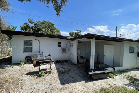 Casa en venta en Miami, Florida, 2 dormitorios, 108.32 m2 № 1270237 - foto 8