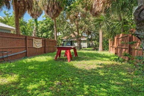 Casa en venta en Tampa, Florida, 2 dormitorios, 70.05 m2 № 1378280 - foto 19