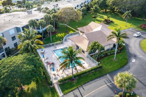 Condo in Jupiter, Florida, 2 bedrooms  № 1229213 - photo 1