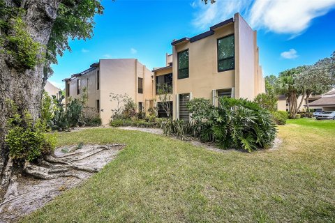 Copropriété à vendre à Boca Raton, Floride: 3 chambres, 159.79 m2 № 1222350 - photo 1