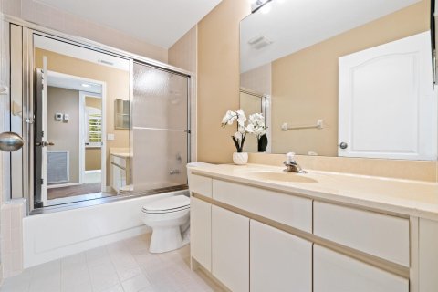 Townhouse in Palm Beach Gardens, Florida 3 bedrooms, 177.63 sq.m. № 830513 - photo 27