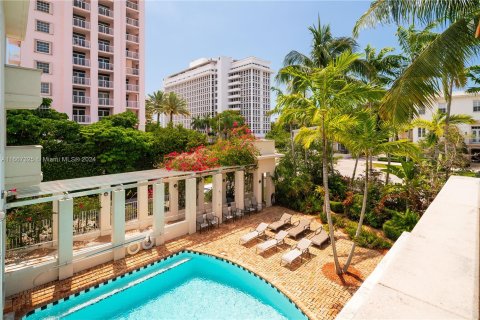 Condominio en venta en Coral Gables, Florida, 3 dormitorios, 185.8 m2 № 1384334 - foto 21