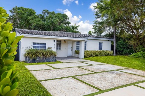 Villa ou maison à vendre à North Miami Beach, Floride: 3 chambres, 96.25 m2 № 1384335 - photo 4