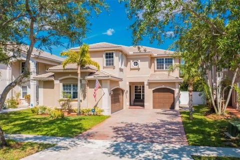 House in Miramar, Florida 5 bedrooms, 287.53 sq.m. № 1330616 - photo 7