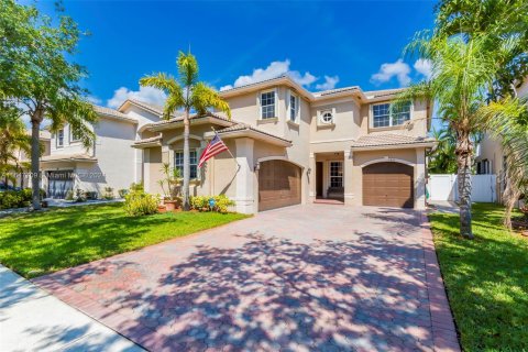 Casa en venta en Miramar, Florida, 5 dormitorios, 287.53 m2 № 1330616 - foto 4