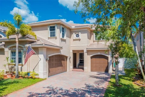 Casa en venta en Miramar, Florida, 5 dormitorios, 287.53 m2 № 1330616 - foto 3