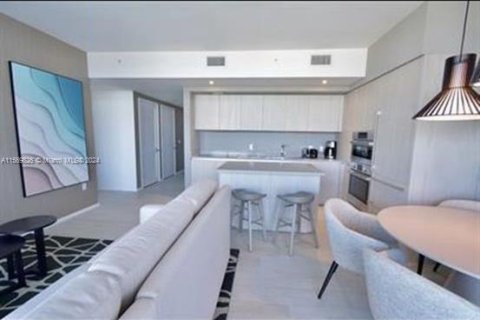 Condominio en venta en Hollywood, Florida, 3 dormitorios, 104.98 m2 № 1119683 - foto 6