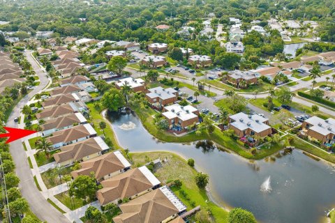 House in Jupiter, Florida 3 bedrooms, 143.07 sq.m. № 1182548 - photo 6