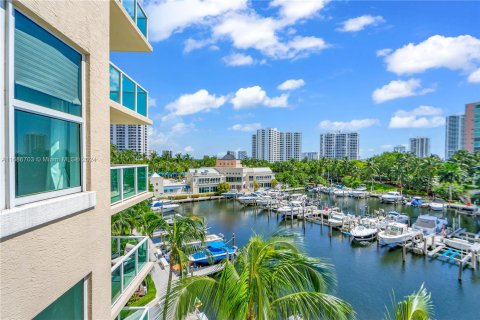 Condo in Aventura, Florida, 3 bedrooms  № 1427450 - photo 30