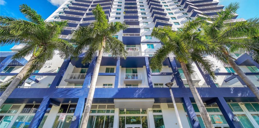 Condo in Miami, Florida, 1 bedroom  № 1367272