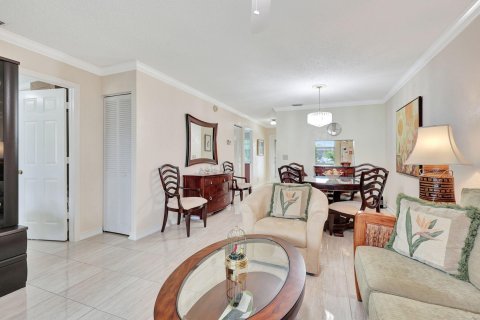 Villa ou maison à vendre à West Palm Beach, Floride: 2 chambres, 78.13 m2 № 1117784 - photo 22