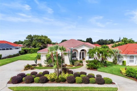 Villa ou maison à vendre à Lake Wales, Floride: 3 chambres, 198.07 m2 № 1381338 - photo 1