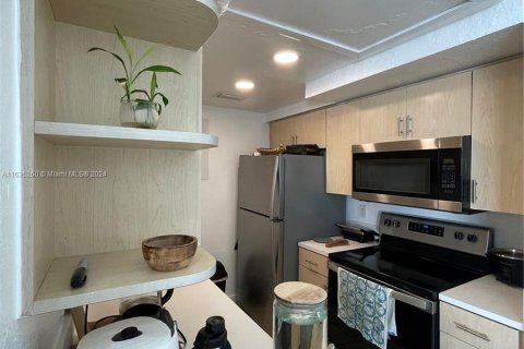 Condominio en venta en Miami Beach, Florida, 1 dormitorio, 61.5 m2 № 1306479 - foto 16