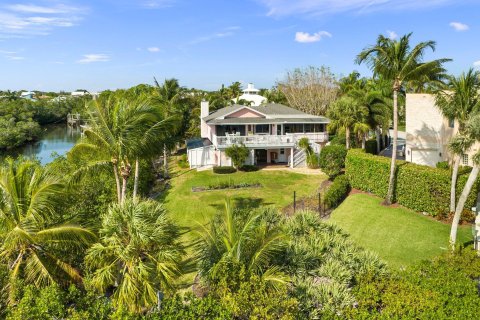 Villa ou maison à vendre à Stuart, Floride: 3 chambres, 234.3 m2 № 330873 - photo 30
