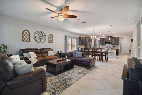 House in Tampa, Florida 5 bedrooms, 353.12 sq.m. № 1130626 - photo 20