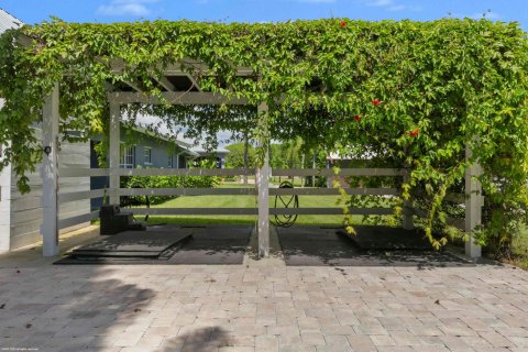 House in Loxahatchee Groves, Florida 6 bedrooms, 240.9 sq.m. № 945951 - photo 8