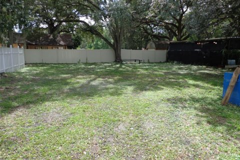 Commercial property in Tampa, Florida 117.06 sq.m. № 214493 - photo 15