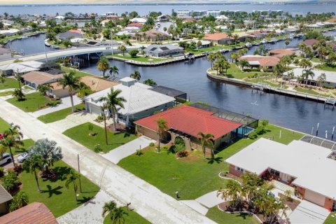 Villa ou maison à vendre à Punta Gorda, Floride: 3 chambres, 157.75 m2 № 1278626 - photo 30