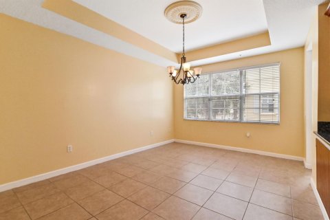 Townhouse in Palm Beach Gardens, Florida 3 bedrooms, 221.39 sq.m. № 787542 - photo 21
