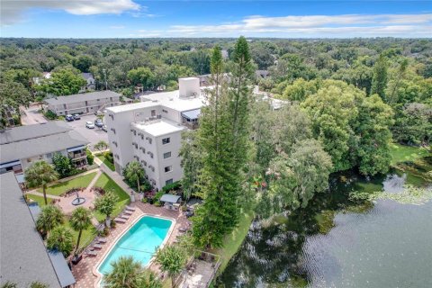 Condo in Orlando, Florida, 1 bedroom  № 1364694 - photo 29