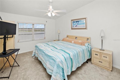 Condo in Punta Gorda, Florida, 2 bedrooms  № 1364696 - photo 21