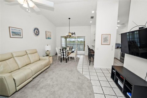 Condo in Punta Gorda, Florida, 2 bedrooms  № 1364696 - photo 18