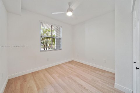 Appartement à louer à Pembroke Pines, Floride: 3 chambres, 109.81 m2 № 1331062 - photo 21