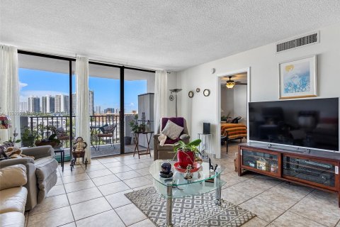 Copropriété à vendre à North Miami Beach, Floride: 2 chambres, 103.12 m2 № 1319055 - photo 7