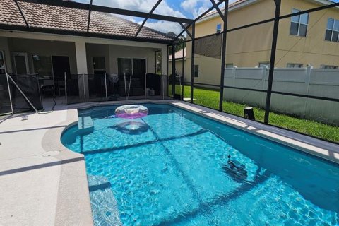 Villa ou maison à vendre à Kissimmee, Floride: 4 chambres, 188.96 m2 № 1314004 - photo 15