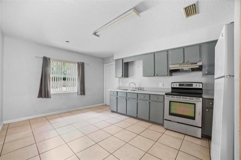 Villa ou maison à vendre à DeLand, Floride: 2 chambres, 104.42 m2 № 1326220 - photo 6