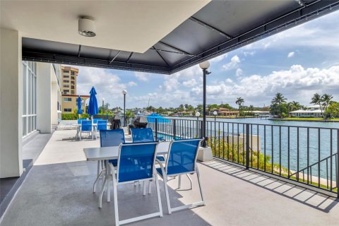 Condominio en venta en Pompano Beach, Florida, 2 dormitorios, 111.48 m2 № 1209255 - foto 7