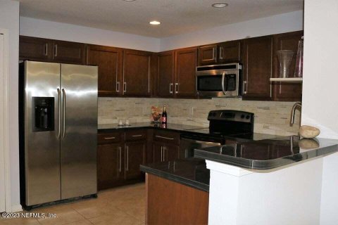 Condo in Jacksonville, Florida, 3 bedrooms  № 838893 - photo 3