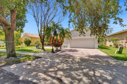 Casa en venta en Miramar, Florida, 4 dormitorios, 173.91 m2 № 1362489 - foto 3