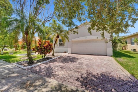 Casa en venta en Miramar, Florida, 4 dormitorios, 173.91 m2 № 1362489 - foto 4