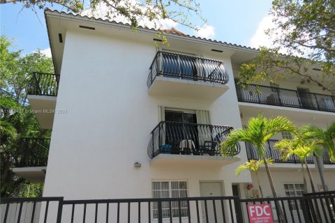 Apartment in Miami, Florida 1 bedroom, 39.02 sq.m. № 1364174 - photo 12