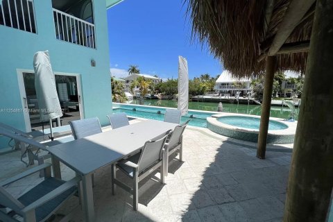 Casa en alquiler en Marathon, Florida, 4 dormitorios, 418.06 m2 № 56754 - foto 23