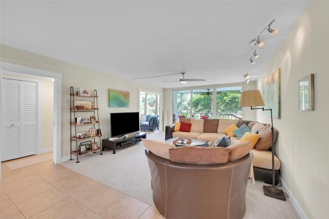 Copropriété à vendre à Pompano Beach, Floride: 3 chambres, 139.35 m2 № 1127906 - photo 28