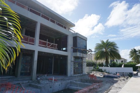 Villa ou maison à vendre à Fort Lauderdale, Floride: 7 chambres, 535.58 m2 № 763268 - photo 20
