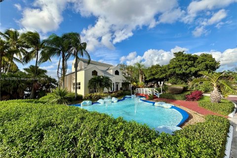 Condo in Oakland Park, Florida, 1 bedroom  № 1408305 - photo 23