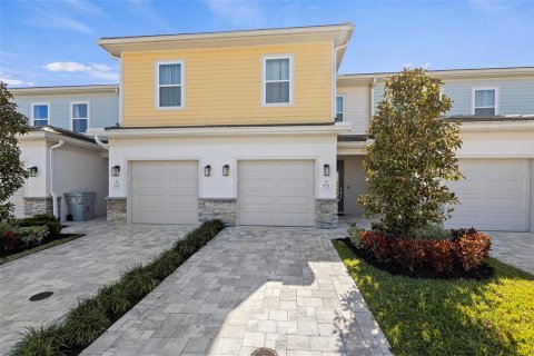 Adosado en venta en Four Corners, Florida, 3 dormitorios, 158.31 m2 № 1366798 - foto 1