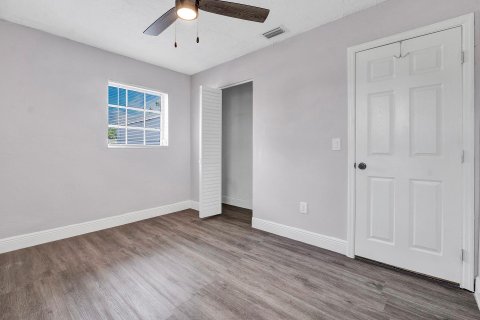 Casa en venta en Pompano Beach, Florida, 4 dormitorios, 117.06 m2 № 1163096 - foto 5